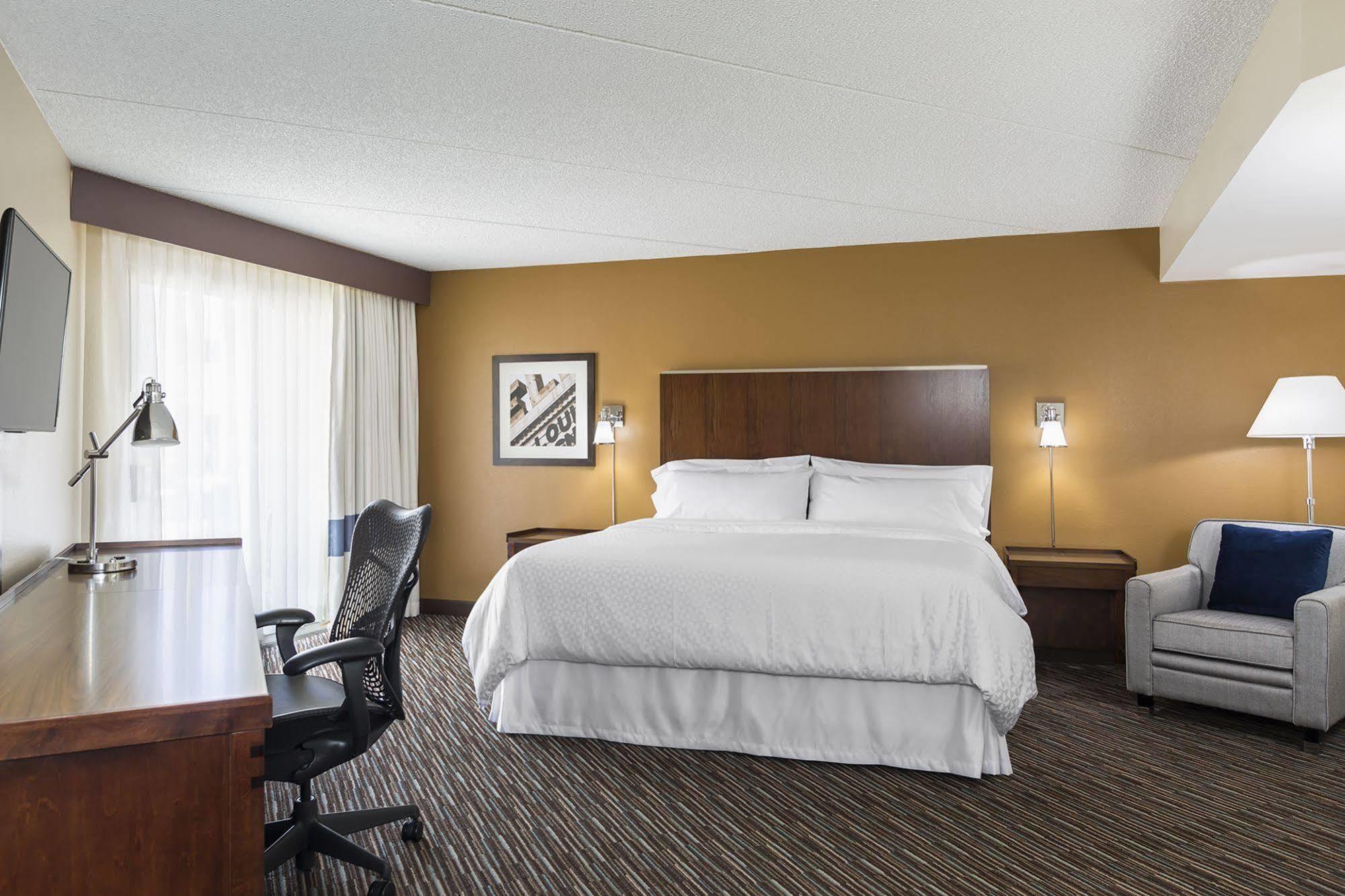 Four Points By Sheraton Milwaukee Airport Kültér fotó